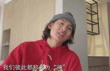此外，百老汇现象级音乐制作人林-曼努尔;米兰达的鼎力加盟更为影片注入了;灵魂